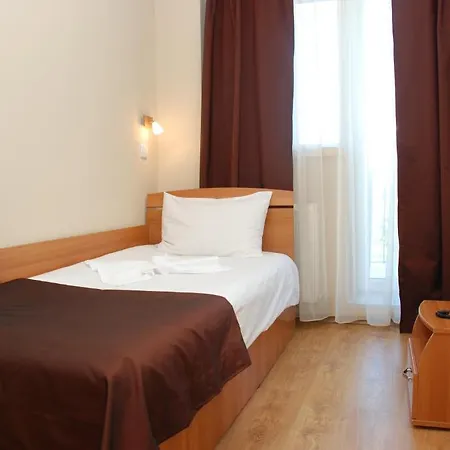 Liliacul ホテル 3*