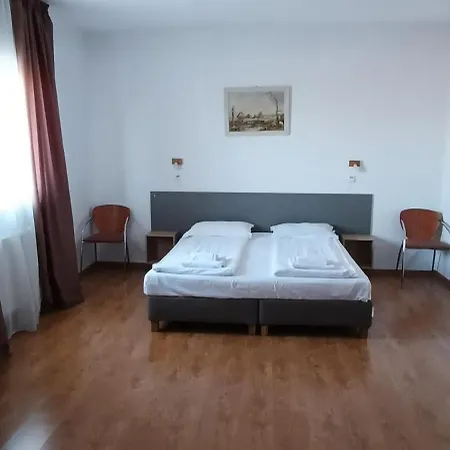 Liliacul Готель 3*