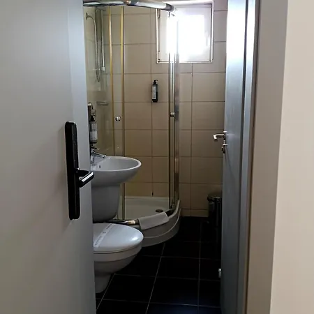 Liliacul Готель 3*